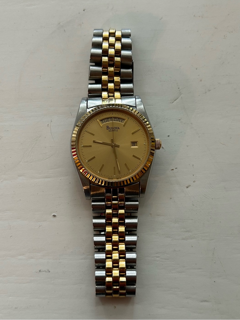 Vintage 1993 Bulova Day/Date Quartz Watch